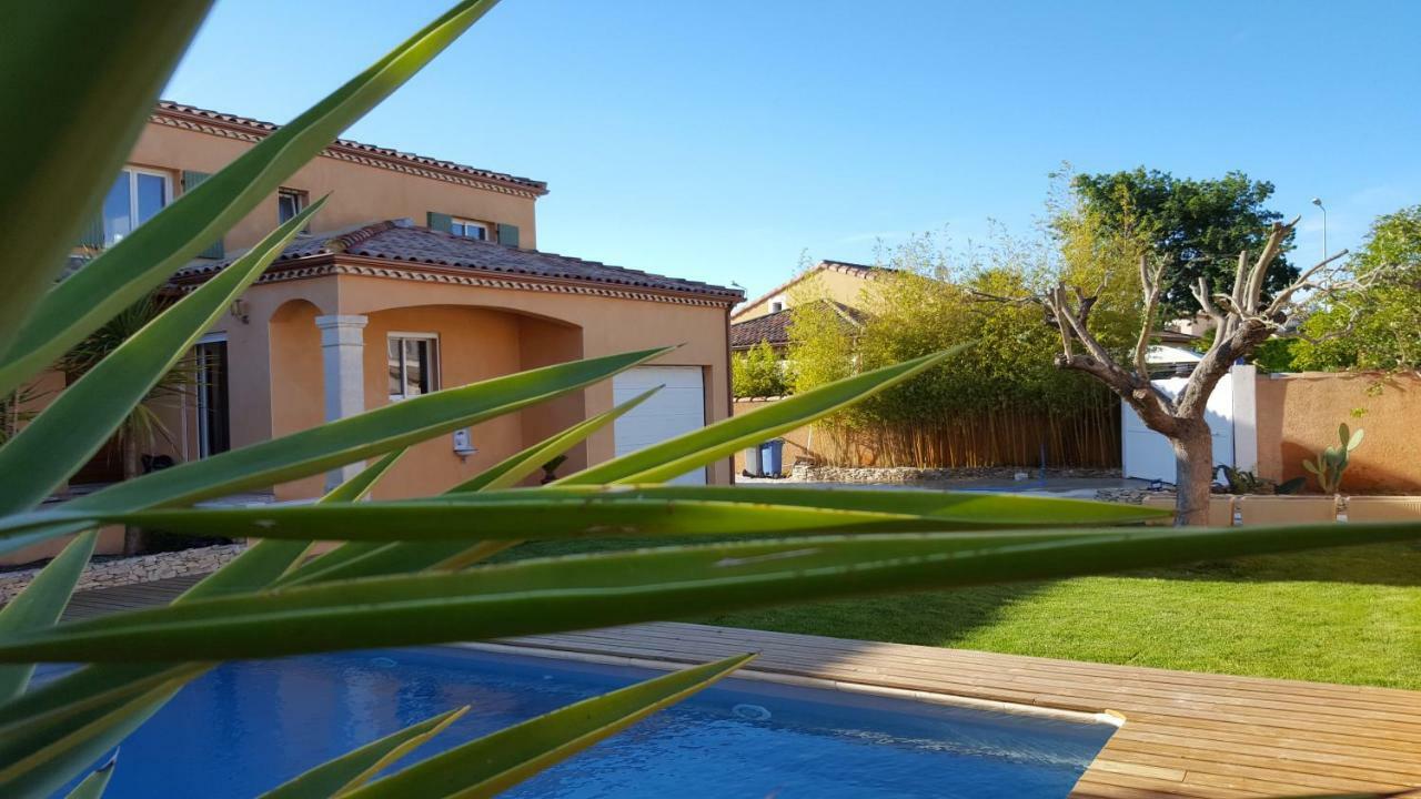Maison Les Pins Aigues-Mortes Exterior foto